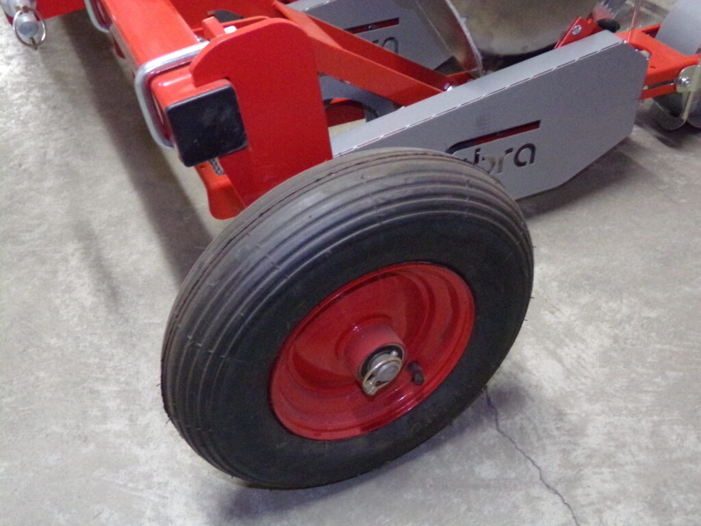Paire de roues porteuses pour semoir Ebra MS21