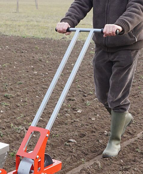 Mancheron acier pour semoir Ebra